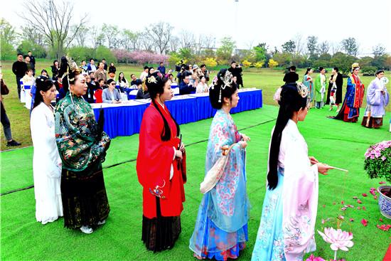 第四屆九龍灣花朝節暨花星球年輕藝術(shù)節今起動(dòng)